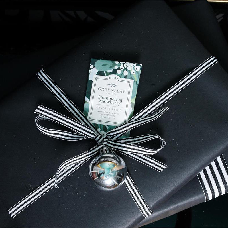 Shimmering Snowberry Small Sachet