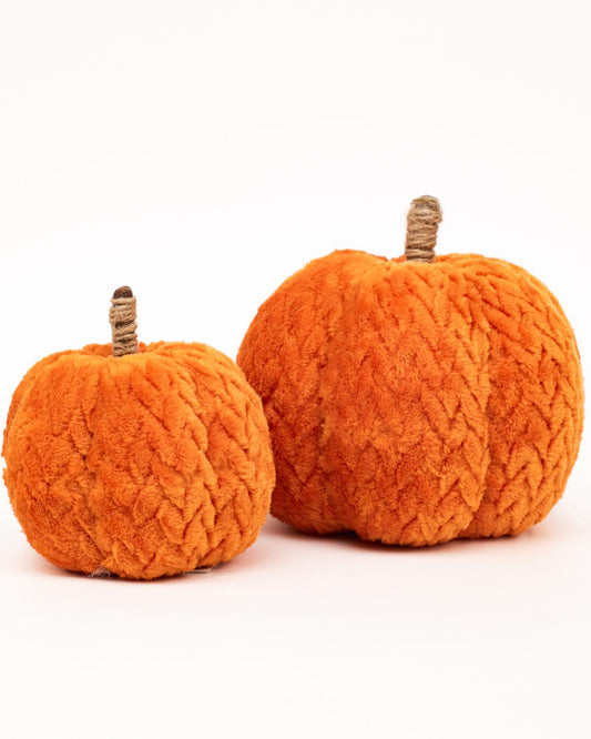 Hutchinson Pumpkin in Orange, 6"