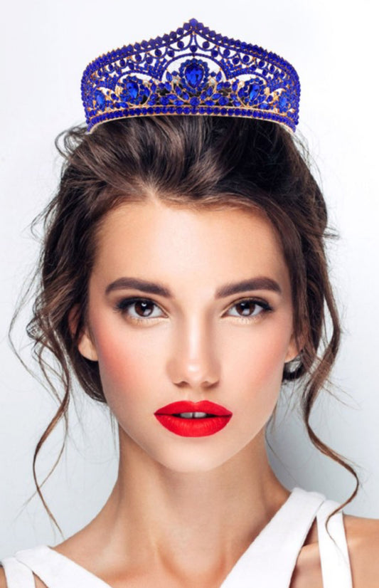 Teardrop Stone Cluster Intricate Crown