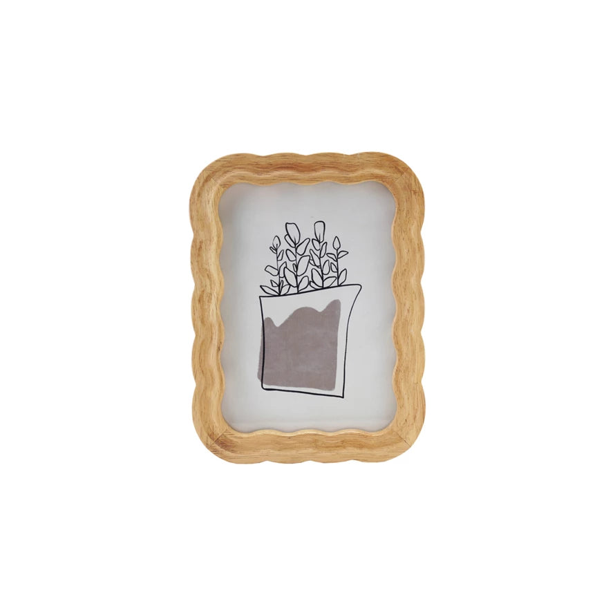 Rubberwood Scalloped Photo Frame (5x7) with wavy light wood border; available in 5x7 size.