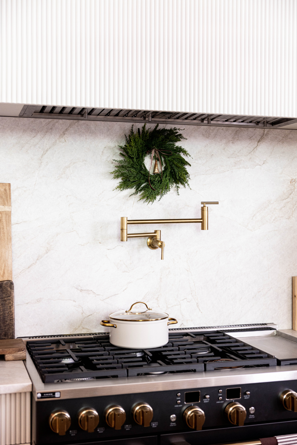 Norfolk & Cypress Mixed Real Touch Wreath - 14"