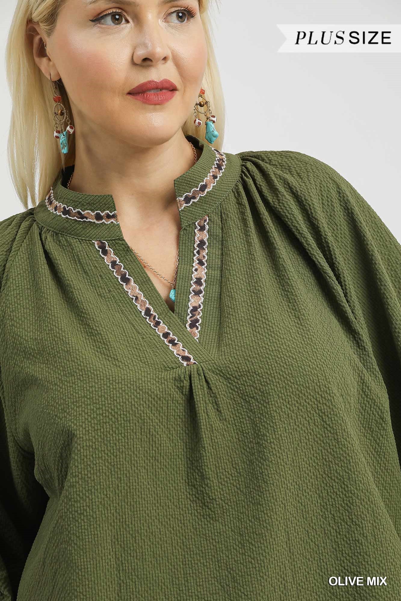 Animal Print Trim Puff Sleeve Top
