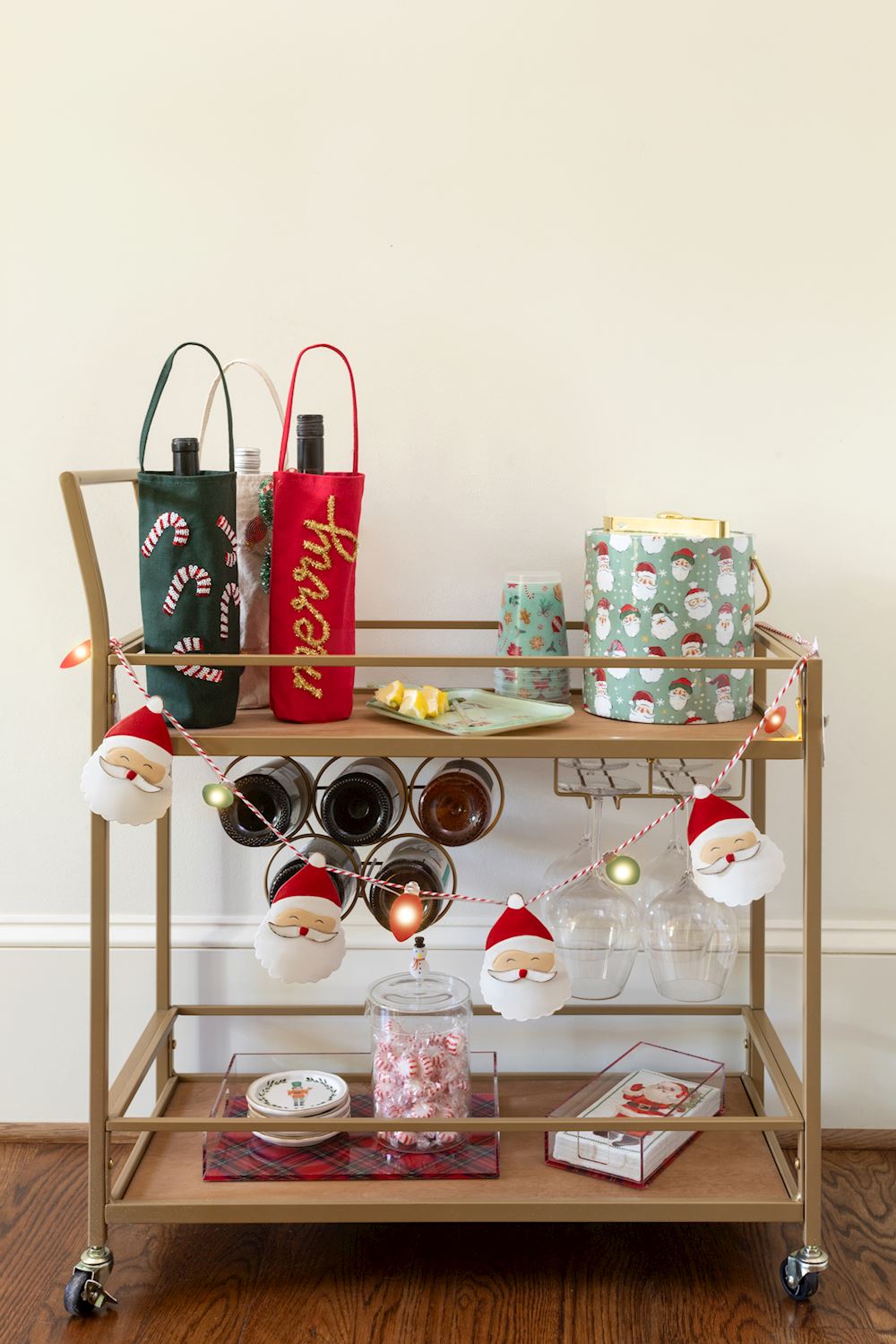 Light-Up Christmas Garlands