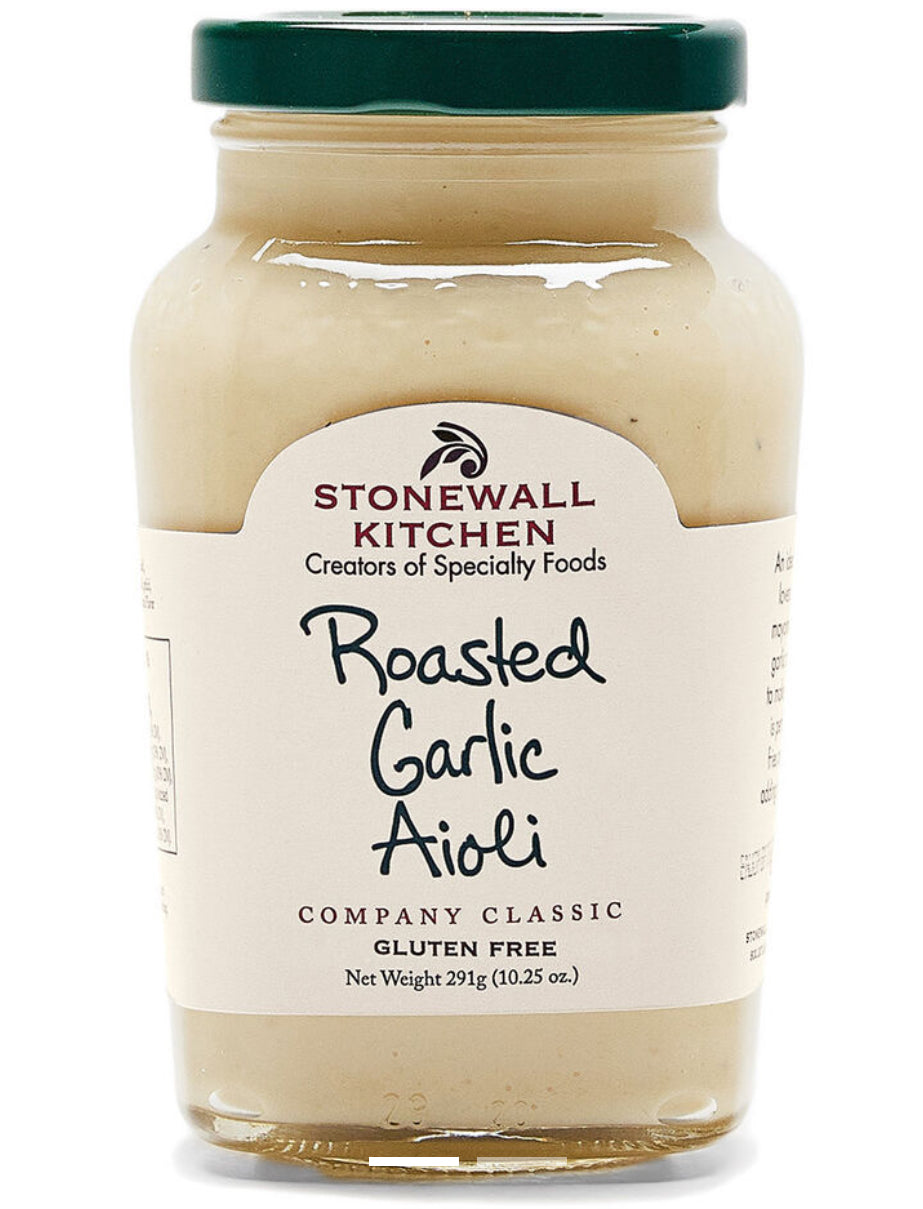 Stonewall Kitchen Roasted Garlic Aioli, gluten free, creamy beige sauce. Net weight 291g (10.25 oz).