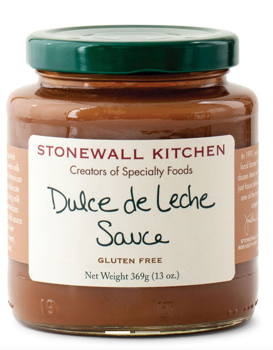 Stonewall Kitchen Sauces glass jar with green lid, 369g (13 oz.), gluten free. Indulgent ice cream topping.