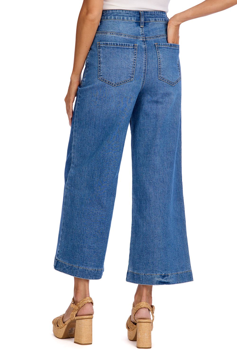 Fritz Cropped Wide Leg Jeans in blue stretch with oversized front and back pockets. Reaches mid-calf. Available sizes: XS, S, M, L, XL.