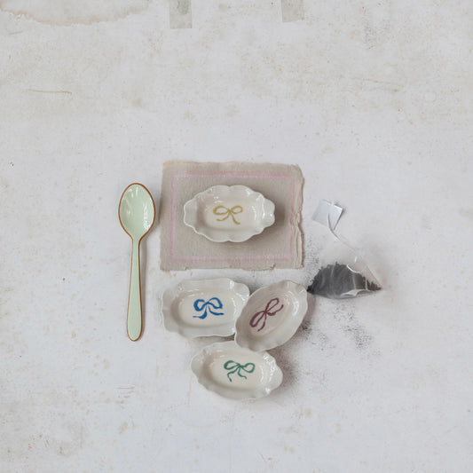 Three Stoneware Scalloped Dishes with Bow, available in small, medium, and large sizes.