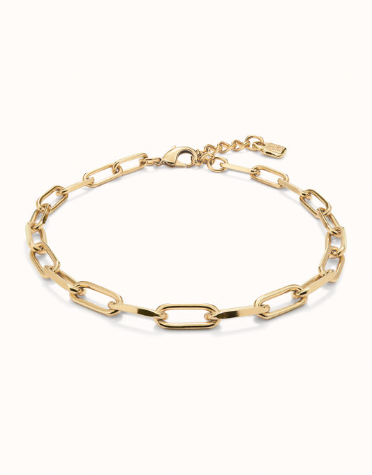 Gold Short Oval Link Chain Necklace with elegant oval links, small adjustable clasp, and tag. 18k gold-plated finish. Available in lengths 16", 18", and 20".