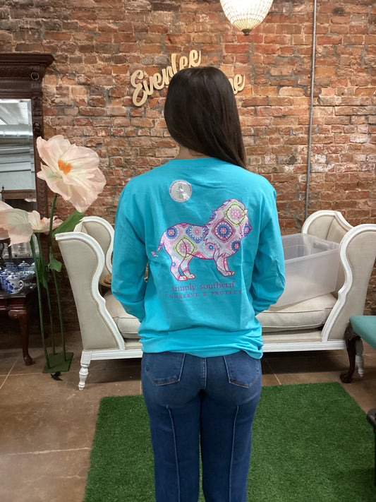 Pool Blue Knit Pattern Lion Long Sleeve T-Shirt. Available in sizes S, M, L, XL.