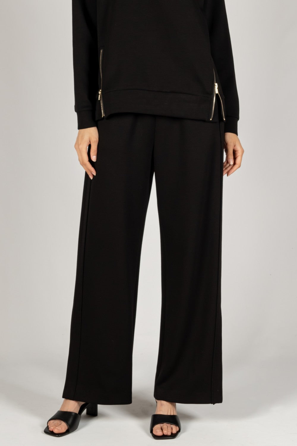 P. CILL Butter Modal Side Binding Wide Leg Pants made from scuba modal fabrication. Sizes available: XS, S, M, L.