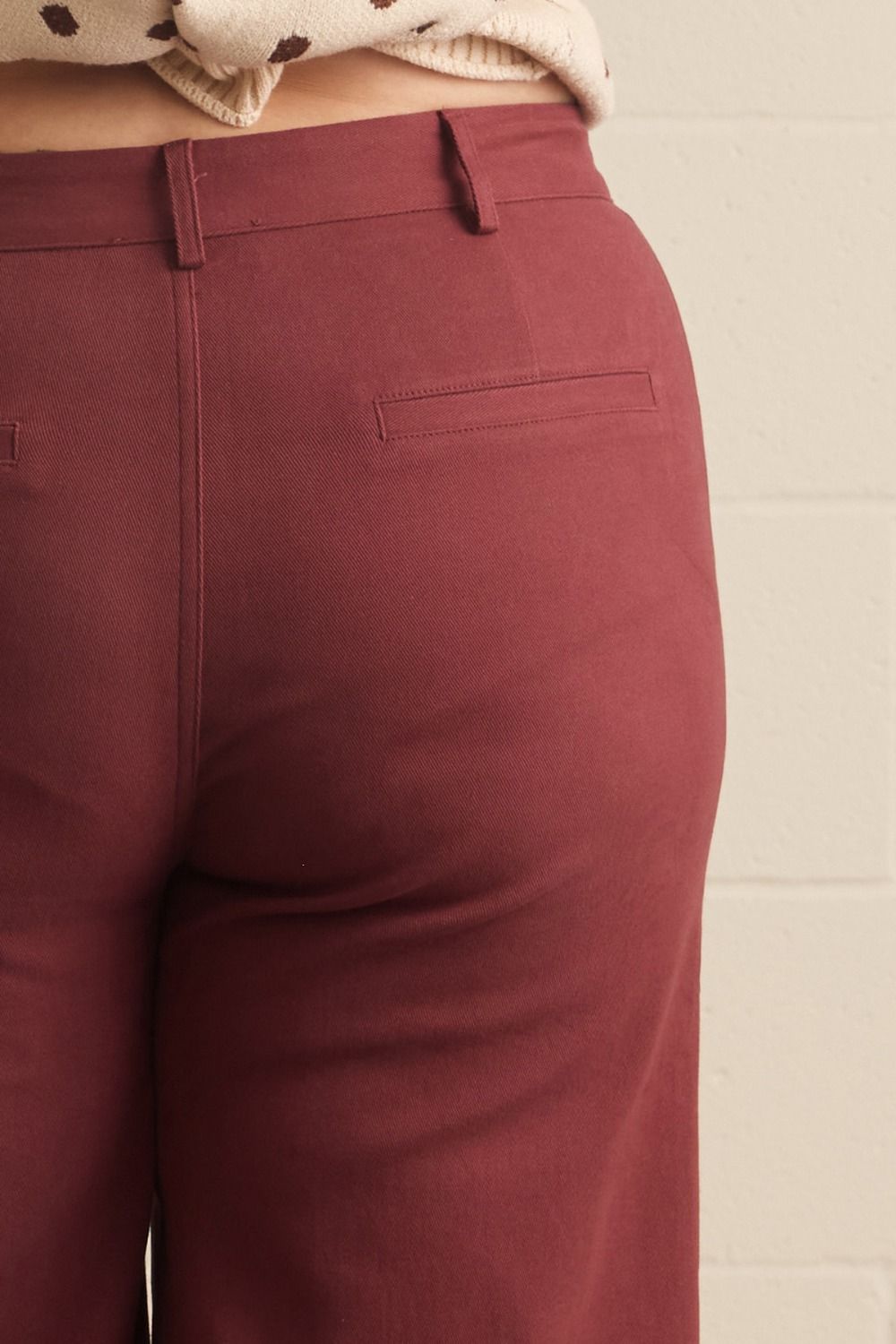 Madelyn Scallop Wide Leg Pants in high-waisted maroon; available in sizes XS–XL.