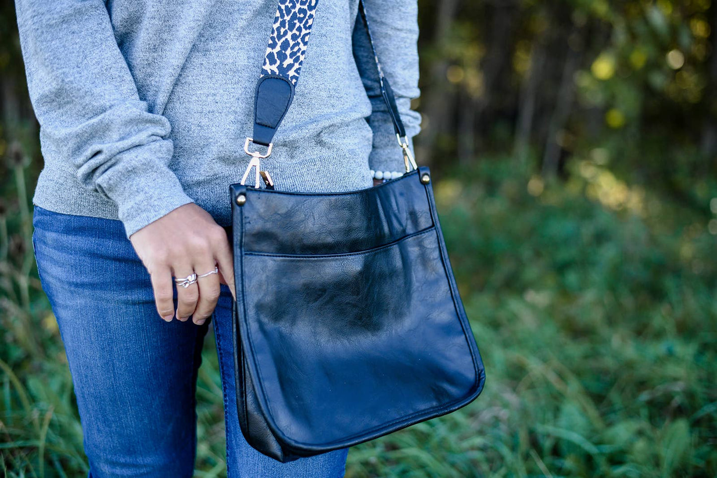 The Makayla Handbag- Solid