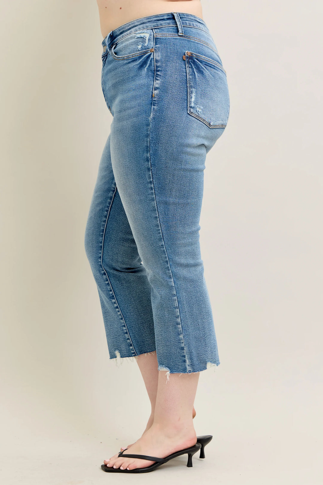Judy Blue MR Vintage Wash Destroy Hem Kick Flare Jeans; sizes available: 24-32.