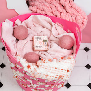 Dryer Ball Kits Sweet Grace for fragranced laundry. Sizes: standard and large. Pink basket not included.