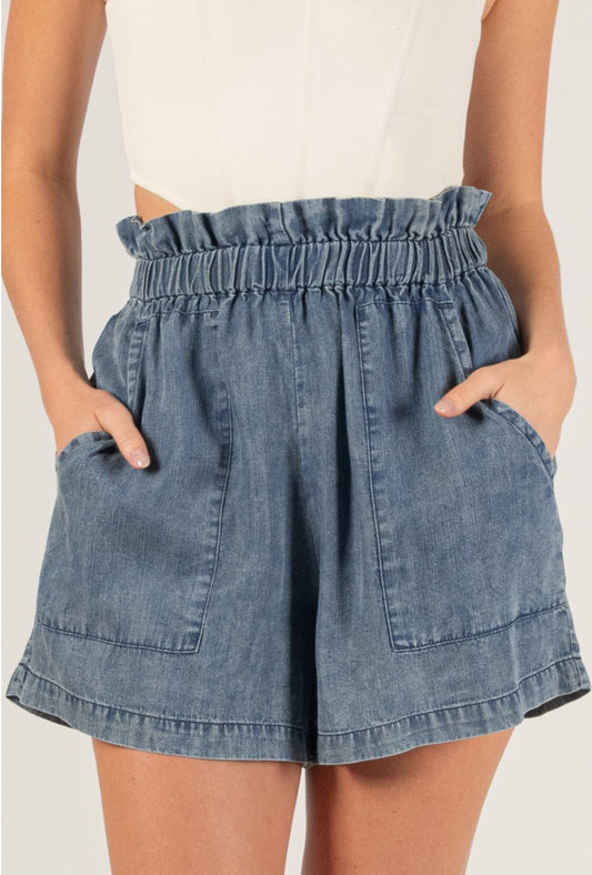 Tinsel wide leg shorts and denim with large front pockets and elastic gathered waist