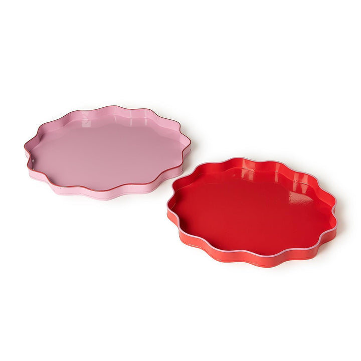 Light pink and bright red oval scalloped trays.