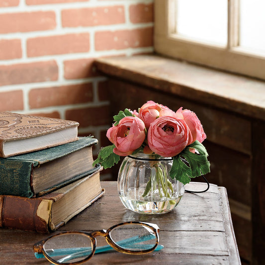 Small glass Pink Ranunculus Vase. Available size: 5 inches height.