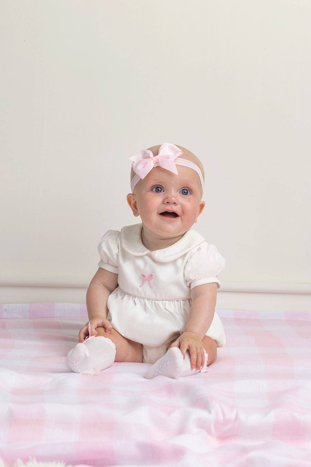 Pointelle Bow Knee Socks shown; product available in sizes 0-6M, 6-12M, 1-2Y, and 2-3Y.