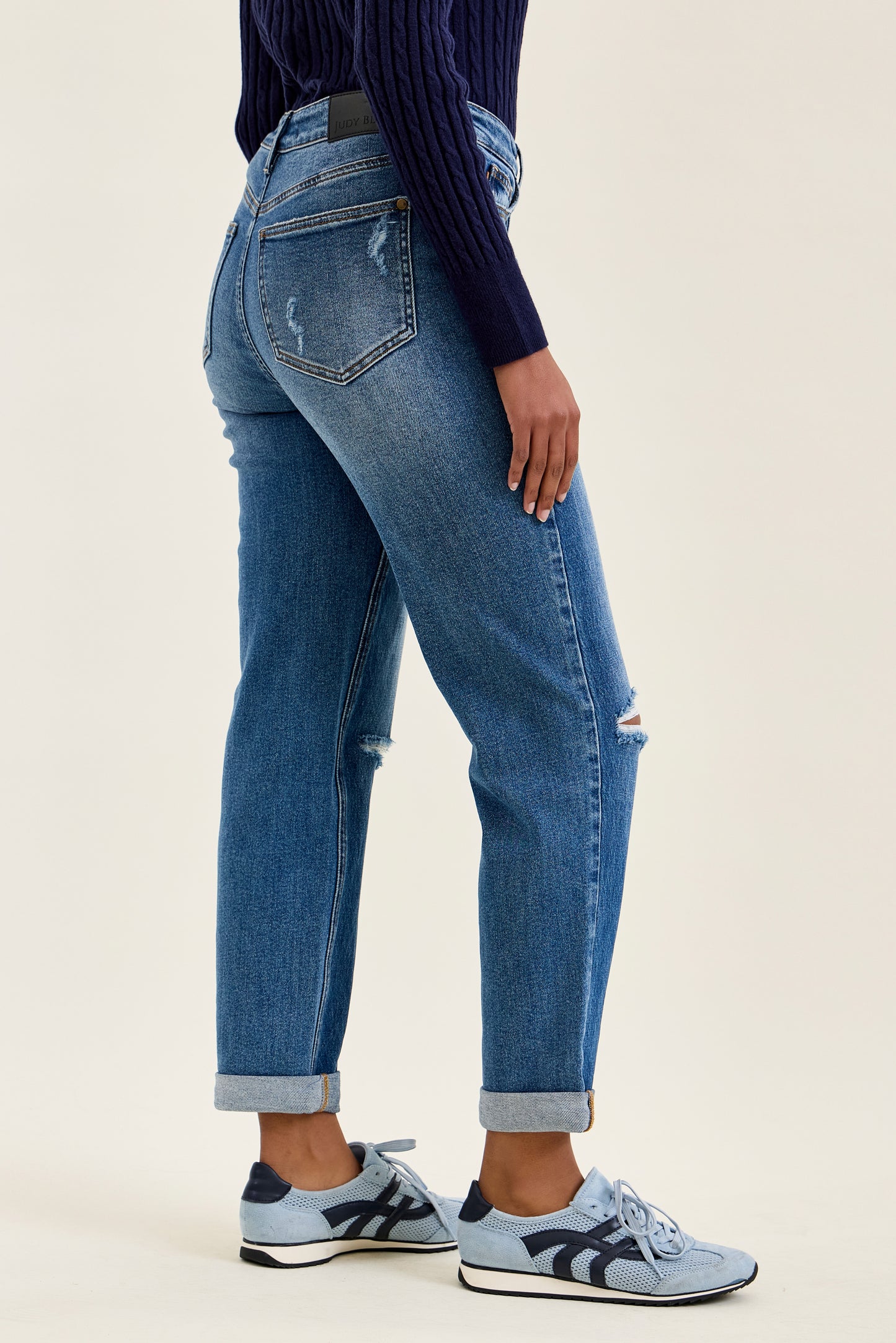 Billie HW R.M. Boyfriend Classic Stone Blue Jeans in medium stone blue wash with rigid magic construction, available in sizes 24–32.