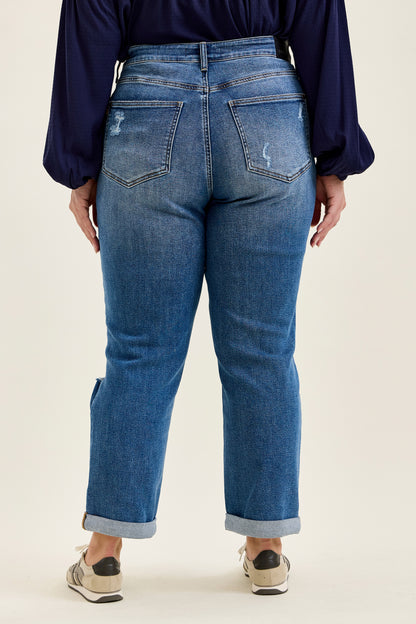 Billie HW R.M. Boyfriend Classic Stone Blue Jeans with rigid magic construction and high-waisted, medium stone blue fit. Available in sizes 24–32.