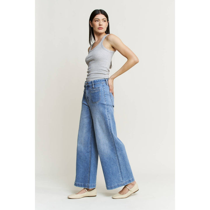 SUPER HIGH ANKLE WIDE LEG: BLUE ROCK / 29 jeans in blue cotton, high-rise, wide-leg, front patch pockets, cropped hem. Size: 29.