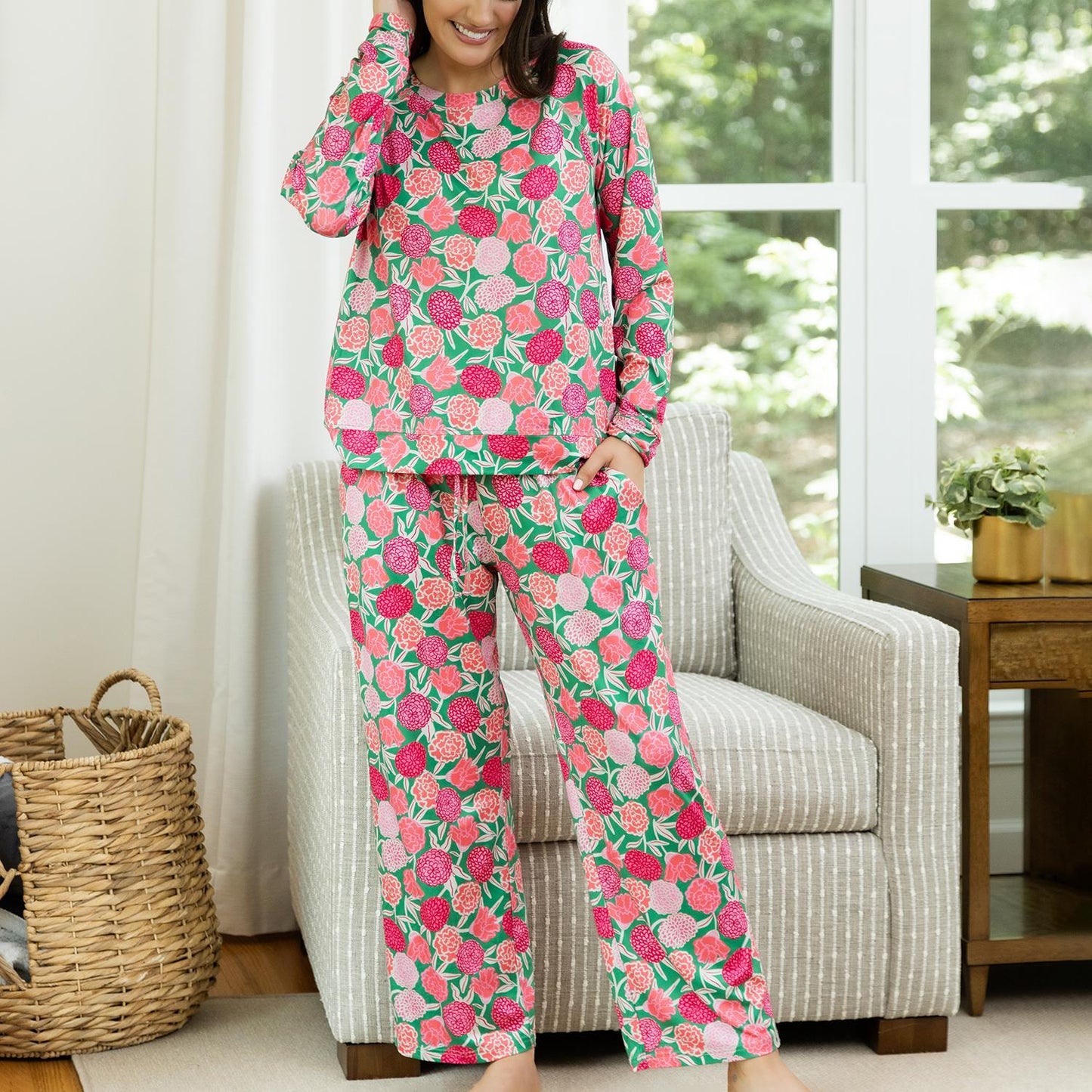 Annie Make You Mine Pink Pants Set: Adorned with vibrant floral patterns featuring pink roses and green leaves. Available Sizes: S, M, L.