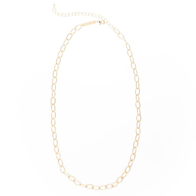 Product: Luxe Clip-On Charm Necklace Bar Description: 18K gold-plated, oval-shaped links with adjustable clasp and extension chain. Sizes Available: Adjustable length.