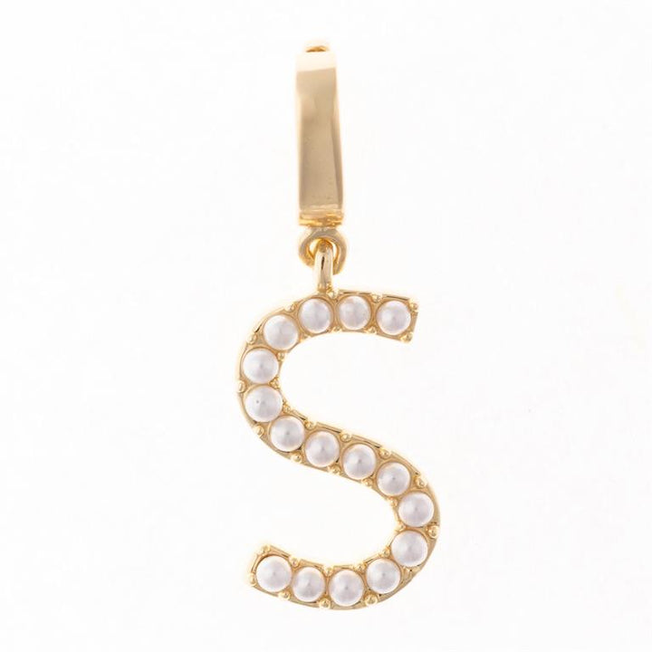 18K gold-plated necklace with an "S"-shaped gold pendant and white pearls. Clip-on bar for swapping charms. Sizes: 16", 18".
