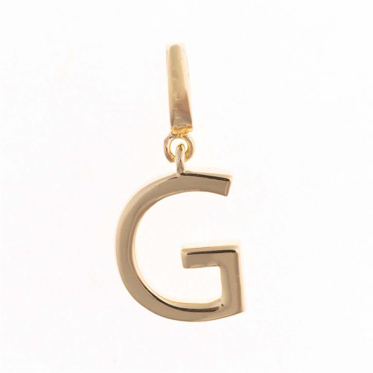 18K gold plated "G" pendant with a top loop for charms. Available sizes: Small, Medium, Large.