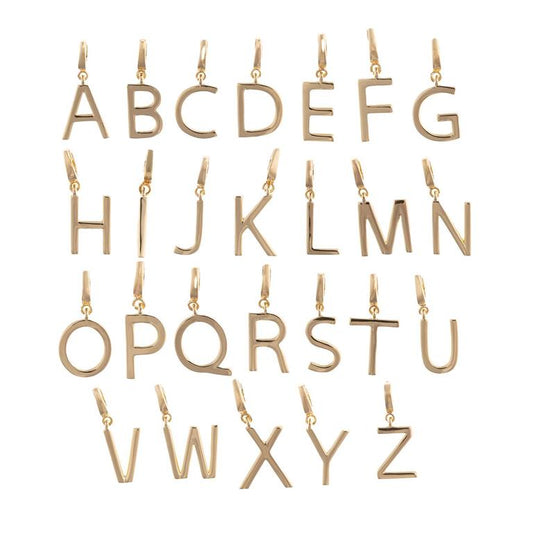 Product: Luxe Clip-On Charm Necklace Bar Description: Gold alphabet charms with 18K gold-plated finish; attachable A to Z. Sizes Available: Not specified.