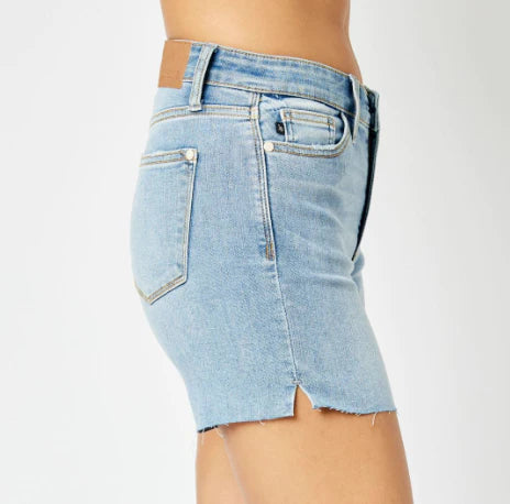 Mid-Rise Cut Off Shorts