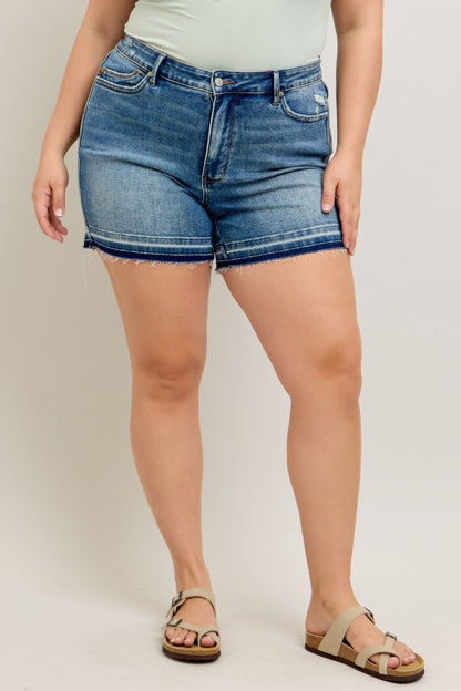 Judy Blue MR Tummy Control Vintage Wash Shorts shown; available in sizes S–XL.