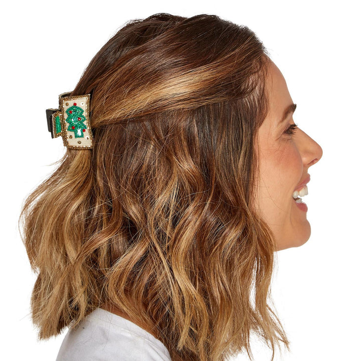 Yuletide Beadacious hand-beaded rectangular claw clips with a Christmas tree design.