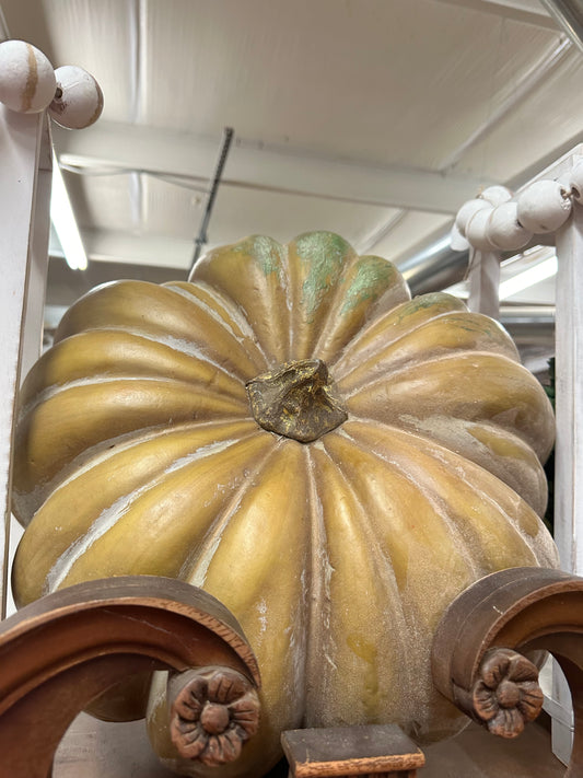 Large Beige Pumpkin