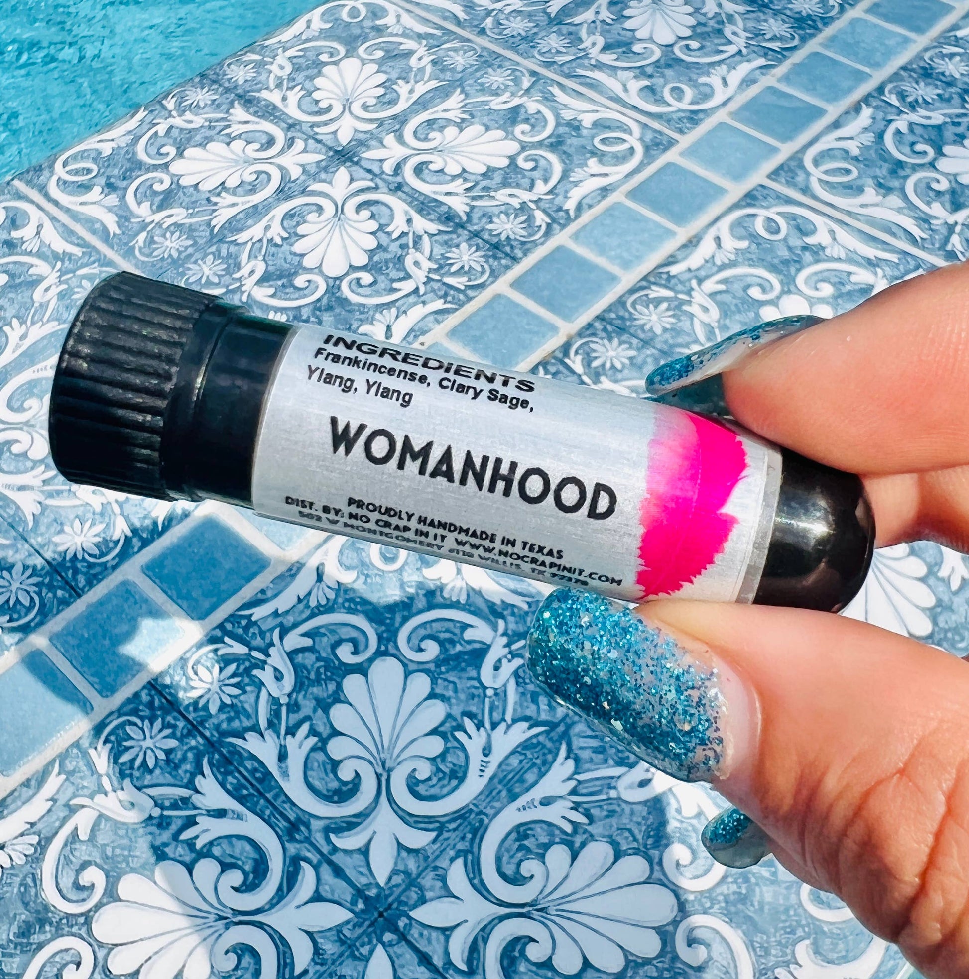Inhalers: Energy" aromatherapy inhaler with frankincense, clary sage, ylang ylang oils. Available in standard size.