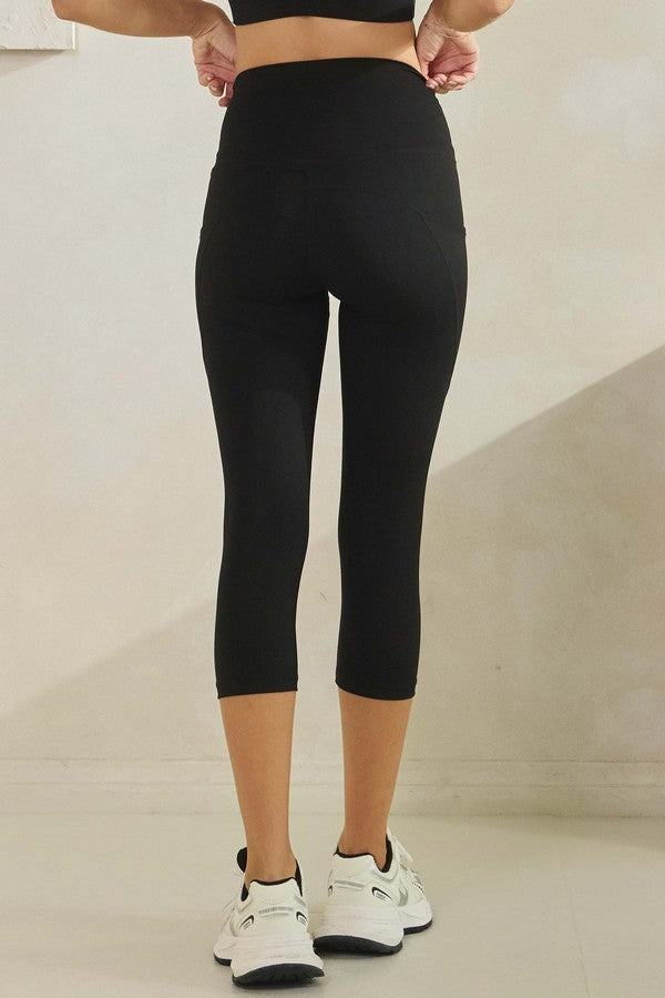 CloudFlex Black Capri Activewear Leggings, available in regular and plus sizes.