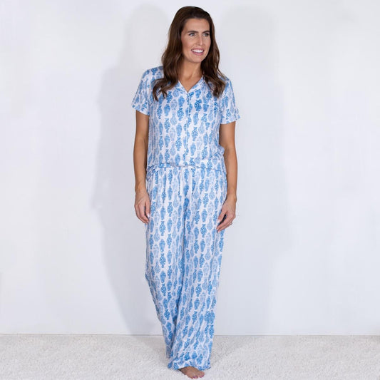 Light blue and white patterned Claire Sleep Pants set, short sleeves, loose pants; available in sizes XS-XL.
