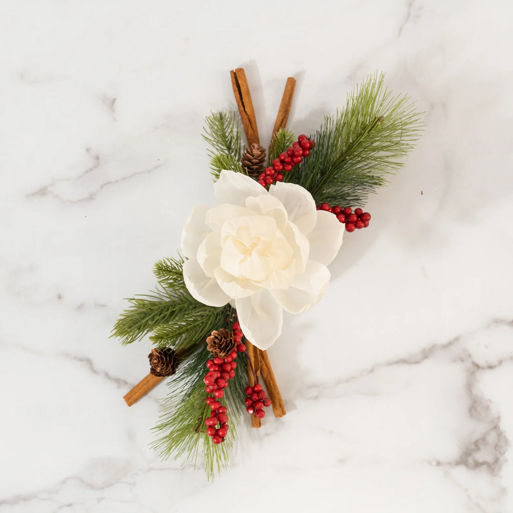 Merry Memories Flower Diffuser with a sugared pear holiday fragrance.