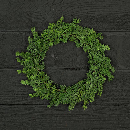 Plate Charger-Evergreen Soft Touch Cedar, 14-inch diameter with 8.5-inch inner diameter.
