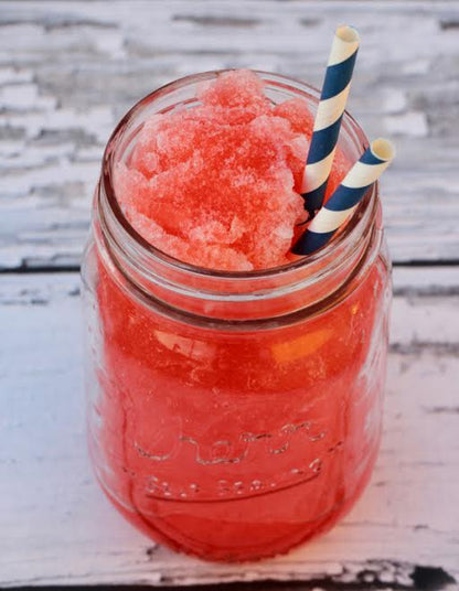 Wine & Cocktail Slush Mix Bags create a bright red icy drink in a mason jar. Available in 8oz and 16oz sizes.