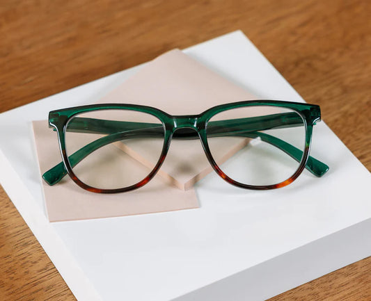 Peepers Progressives - Penn Green/Tortoise Horn eyeglasses with a polycarbonate frame, green tops, brown-tinted bottoms, and UV400 protection. Available in multiple sizes.
