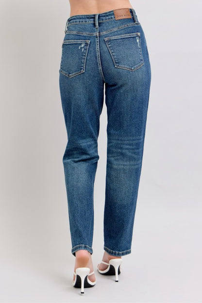 Judy Blue Rigid HW Straight Non-Destroy Jeans in sizes 24-32. High waist, back pockets, subtle distressed details.