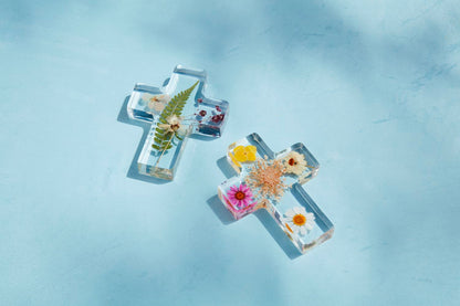 Dried Resin Flower Cross