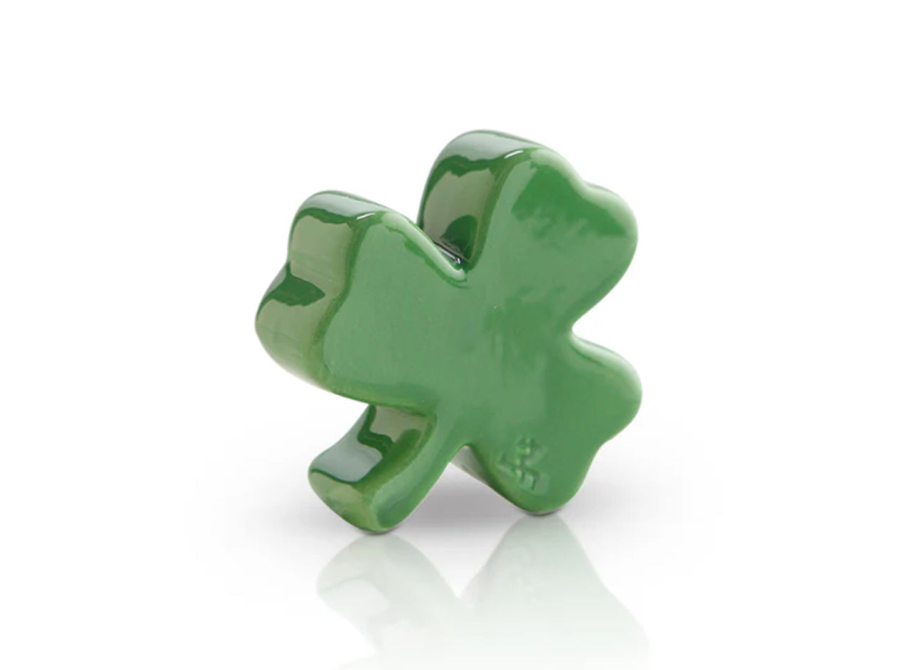 Glossy green ceramic shamrock from Nora Fleming Minis collection. Available sizes: Small, Medium, Large.