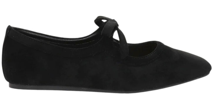 Layover Flat with Bow in black leopard print, pointed toe, and bridge bow. Sizes available.