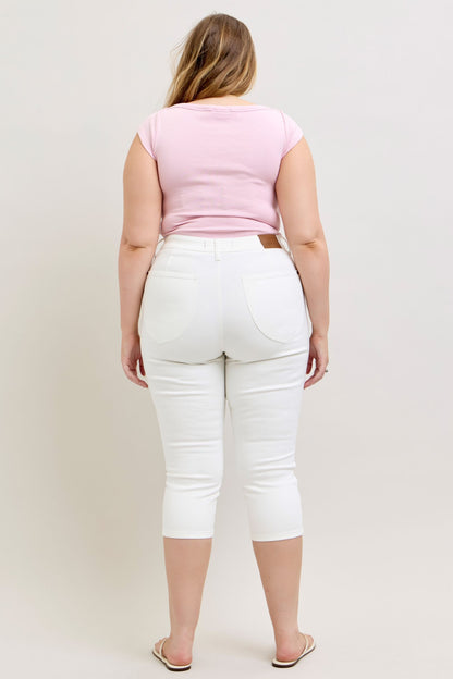 Judy Blue White Capri Jeans; sizes available: 0-20.