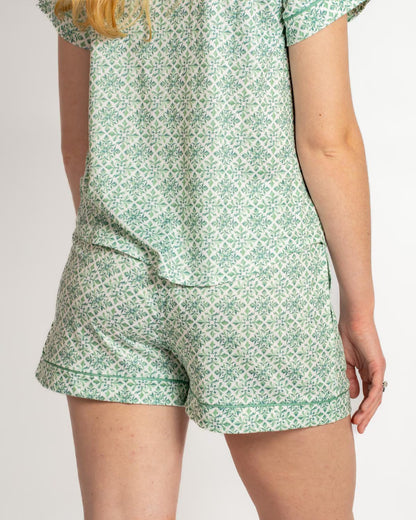 Carmen Sleep Bottoms: elastic waist, green and white floral print. Available in sizes XS–XL.