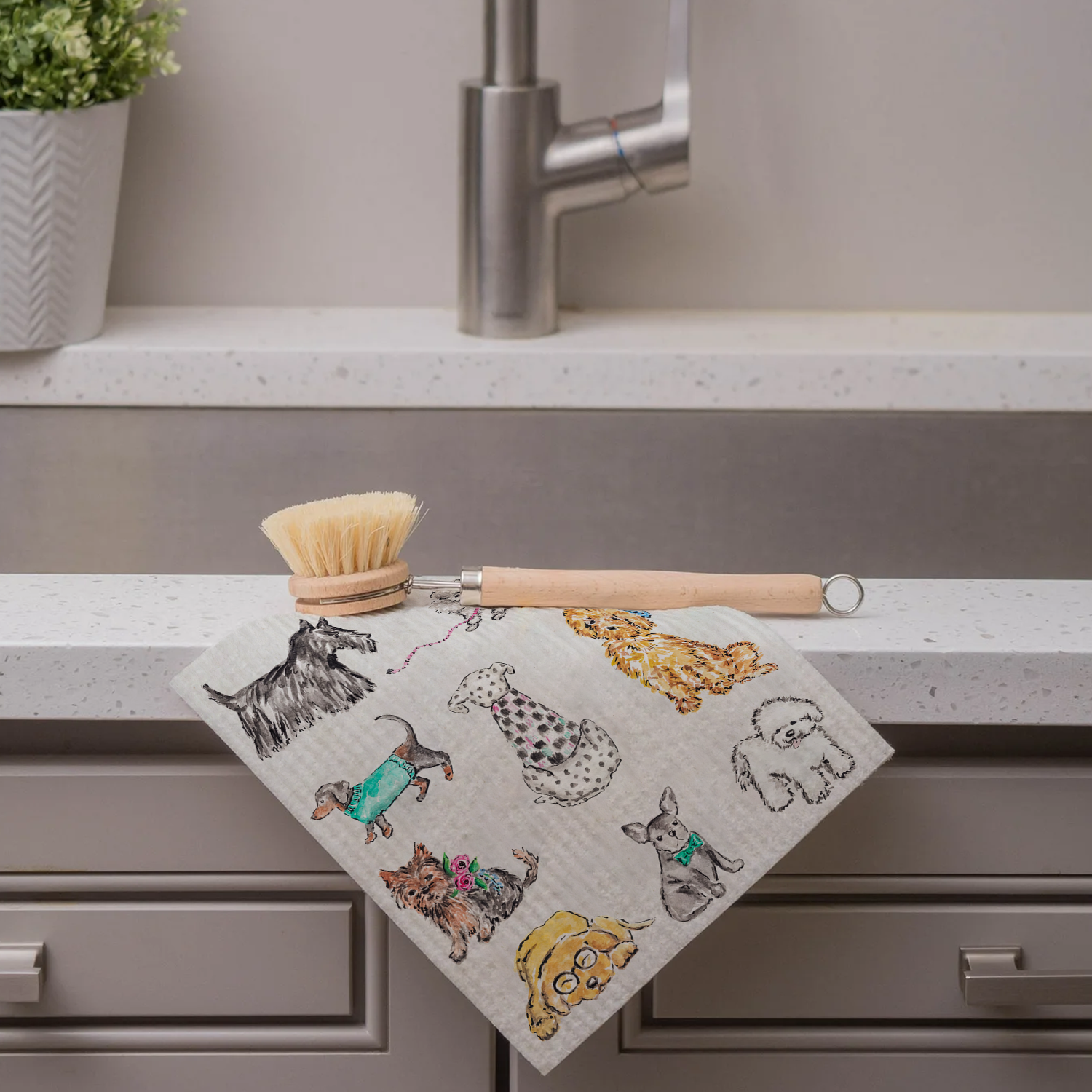 The Dog Fancy Swedish Cloth with dog breed illustrations. Available in 7x8 inches and 10x12 inches.
