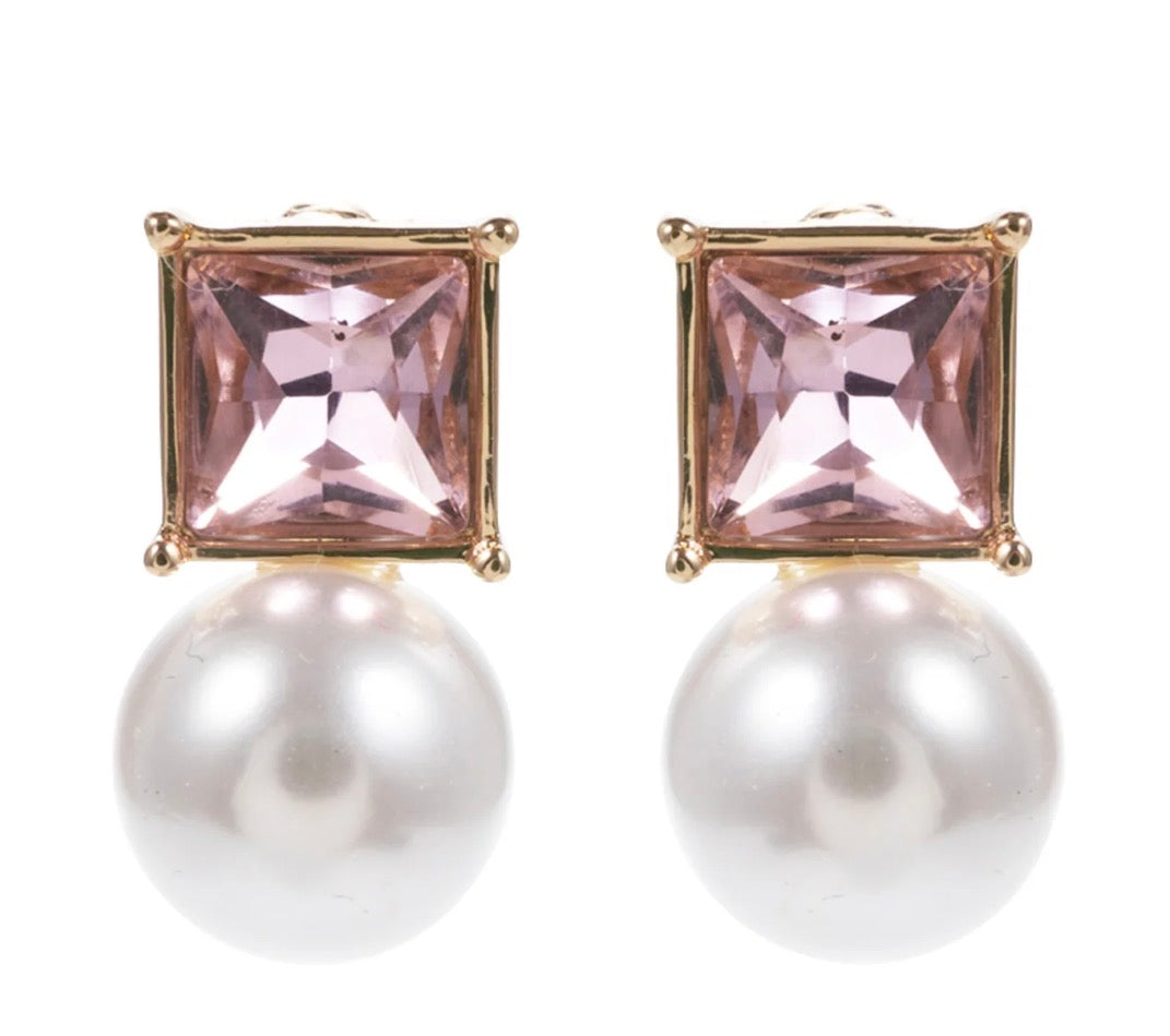 Gold stud earrings with square-cut pale purple stones and round white pearls. Available sizes: small, medium, large.