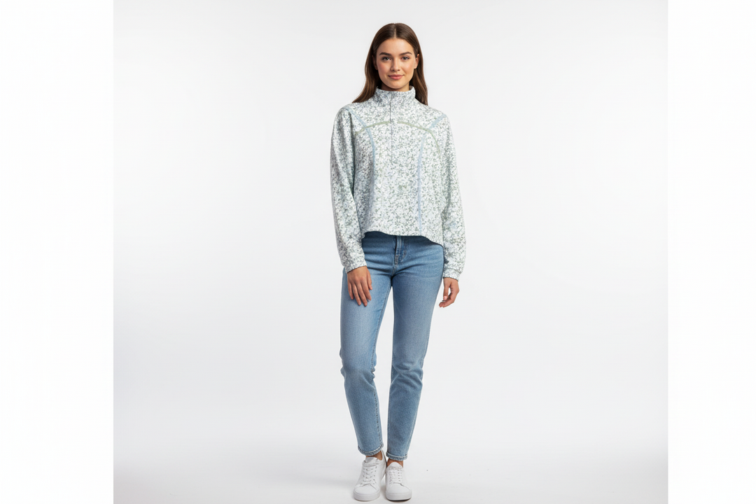 Robin Blue Pullover in soft knit; available in sizes XS–XL. Casual, relaxed fit with long sleeves and crew neckline.